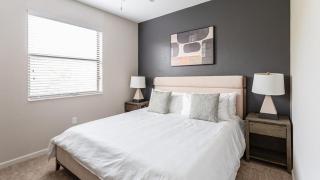 Landing Modern Apartment with Amazing Amenities (ID8175X59) - 1