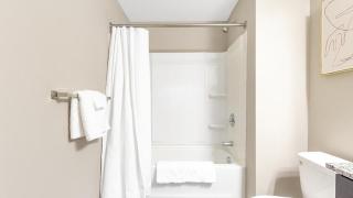 Landing Modern Apartment with Amazing Amenities (ID7010X69) - 9