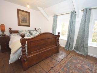 3 Bed in Aberaeron 55308 - Ciliau-Aeron - 2