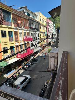 Cozy Place - Patong Beach - 4
