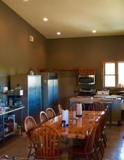 Ghost Hollow Lodge - - 4