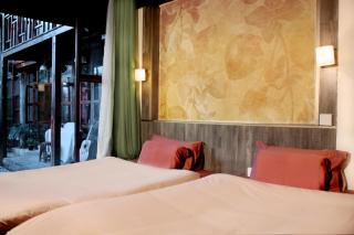 Full Moon Inn - 8