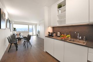 View and Art - Happy Rentals - 7