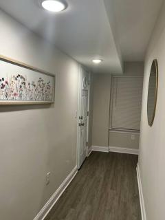 Luxury 2BEDROOM NEAR EWRNEWARK AIRPORT - Newark - 8