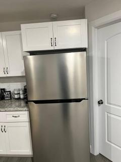 Luxury 2BEDROOM NEAR EWRNEWARK AIRPORT - Newark - 6