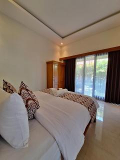 Yessi House - Ubud - 8