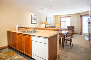 3412 - One Bedroom Den Standard Powderhorn Lodge condo - Solitude - 4
