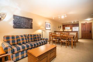 3216 - One Bedroom Den Standard Powderhorn Lodge condo - Solitude - 3