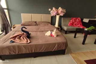 BS212- KLIA -Self Check-in-WIFI-Netflix-Parking-Pool, 5090 - Sepang - 0