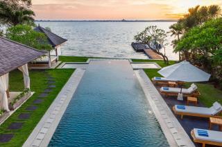 Lugano Beach Sunset Private Pool 3 BR Villa #IQ19 - Nusa Dua - 0