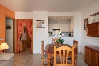 AT006 Piscina con césped, airco, pocos min de la playa - 2