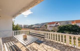 Amazing Apartment In Vlasici With Wi-Fi - Vlašići - 0