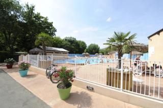 Mobil Home XXL 4 chambres - Camping Le Viaduc - 7