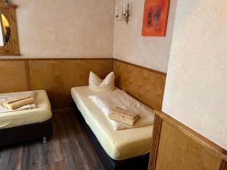 Pensionszimmer Unicat - 6
