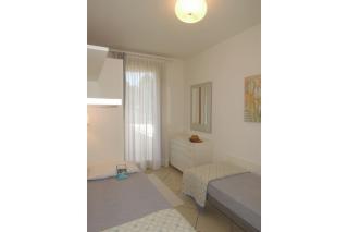 Cozy apartment with swimming pool - 5