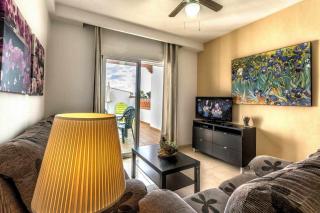 Apartamento 2 Dormitorios con vistas a la Piscina - Nerja - 8