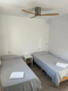 Apartamentos Cana Sofía - Cala Llonga - 3