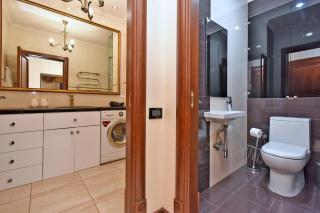 2 Bedrooms Luxury Apartment Near Republic Square - Yerevan - 2