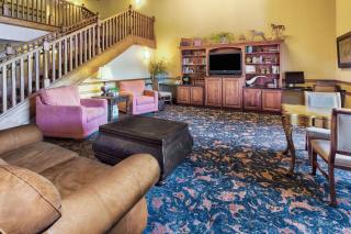 AmericInn by Wyndham Vidalia - Vidalia - 9