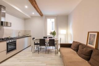 All'ombra delle Due Torri Family Apartment - Bolonia - 0