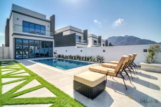 Special Offer with Chilled-Heated Pool & Ocean Views by Deluxe Holiday Homes - Fujaira - 3
