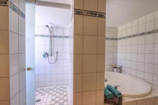 1080 - Golden Beach Jacuzzi - 4