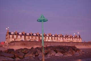 Beach Front Apartment in Tywyn - Tywyn - 4