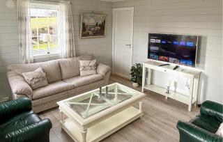 Lovely Apartment In Vanse With Wifi - 7