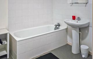 2 Bedroom Nice Apartment In Le Pellerin - 9