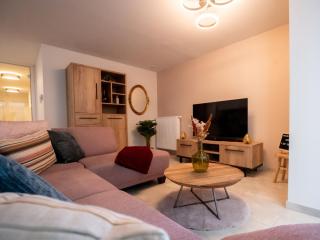 Apartment La Marée with parking & lateral seaview by Interhome - 1