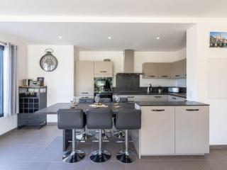 Apartment Domaine d'Arca G1 by Interhome - 2