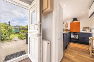 Queenies Cottage - 5