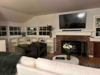 Santa Rosa Wine Cottage with Spa Amenities - Santa Rosa - 1