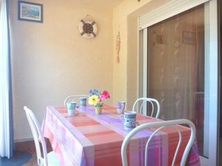 Appartement 2 pièces en rez-de-chaussée proche plage avec parking privé et terrain de pétanque - FR-1-387-109 - Marseillan - 4