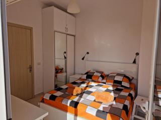 Orange Corner Apartment - Sarandë - 1