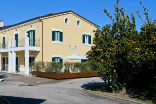 DON PEPPE ROOMS : Villaggio Green - SantʼAngelo in Formis - 9