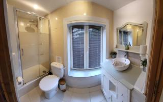 5 Bed House - Sleeps 10 - Pets - Pool - HotTub - 4