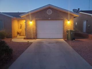 I Deal Lake Powell Home 3BR, Jacuzzi, BBQ, Firepit - Page - 1