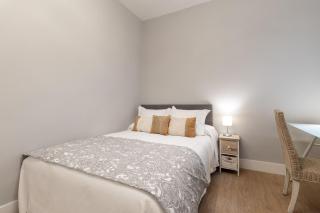Charming 2-Bedroom Apartment Near Retiro Park Ideal Madrid Escape - Madrid - 2