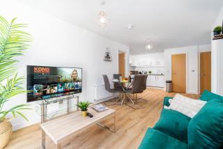 Birmingham City Centre Apartment - 2 Bedroom - Secure Parking - Top Rated 302H - Birmingham - 0