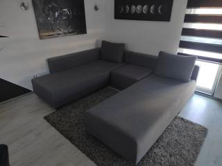 Apartment Triangle - 3