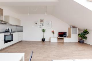 Central Cool Apt with terrace - Leg11 - Prague - 1