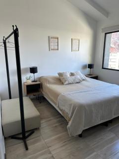 Depto con cocina equipada, wifi, parrilla Cerca del lago y, del centro de la ciudad es ideal para parejas - Bariloche - 6