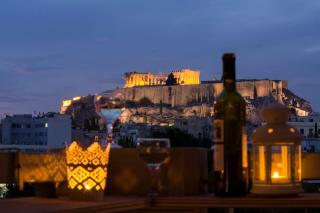 Front-Row Acropolis View Balcony - Central Athens - 9
