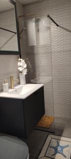 SUNNY APARTMENT OSIJEK, self check in - Osijek - 7