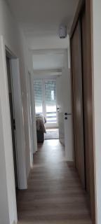 SUNNY APARTMENT OSIJEK, self check in - Osijek - 3