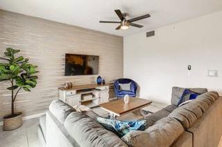 Lovely Thematic 2BR with 2 Clubhouses & Waterpark - Kissimmee - 0