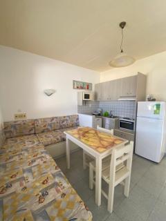 ZERVOS STUDIOS AND APARTMENTS - Alinda - 3