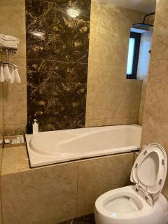 Bao Ngoc Hotel Linh Dam - 2