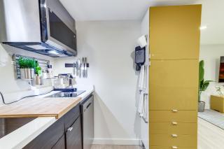 2 Mi to Downtown Denver Stylish Gem with Fireplace! - 1